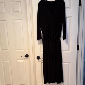 Elegant Black Long Sleeve Dress